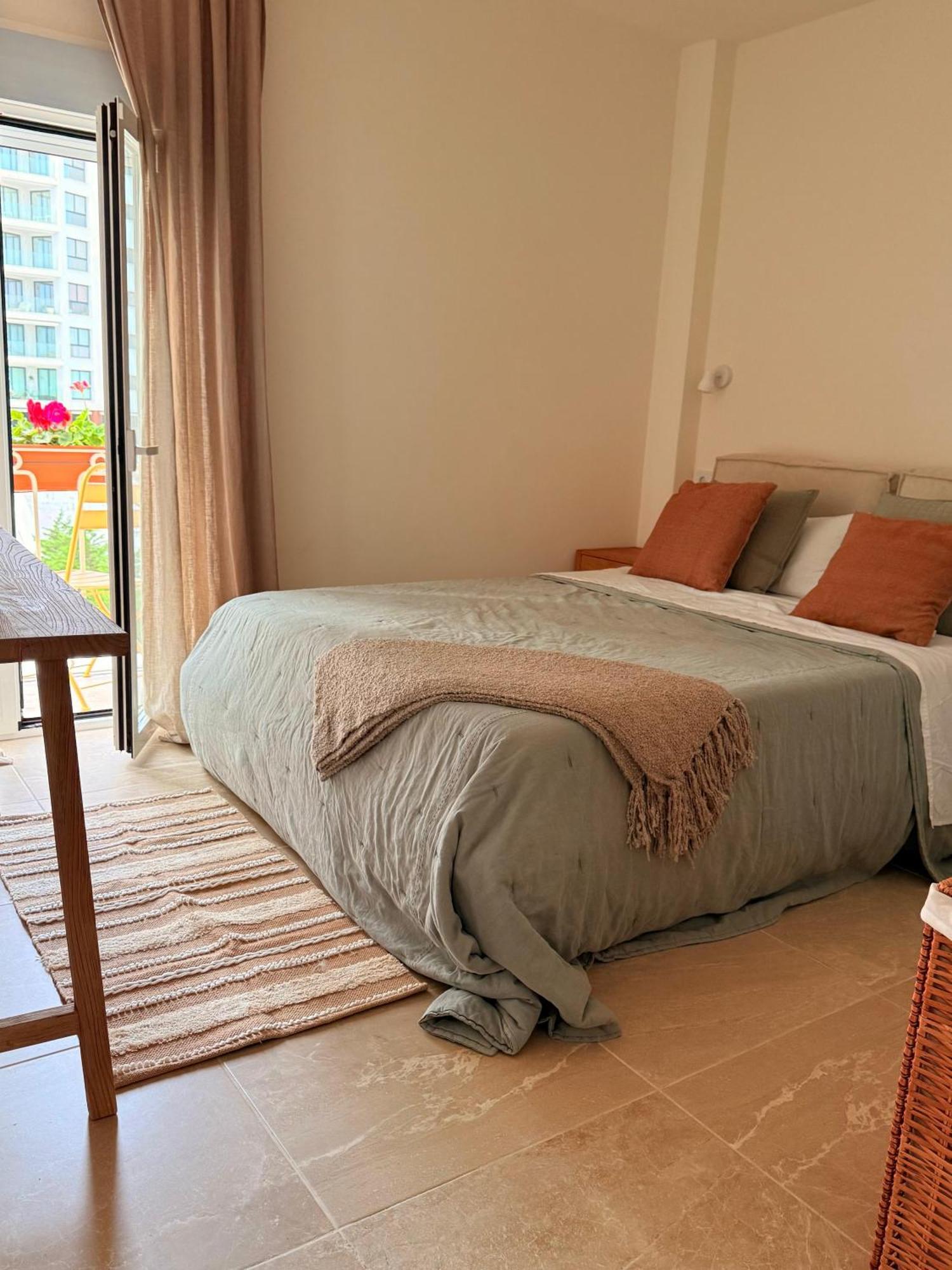 Ikigai Leisure Properties Естепона Екстериор снимка